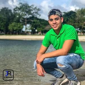 Meet your Posher, Luis fernando